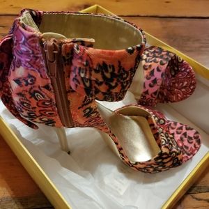 BNIB Delicious Stilletos